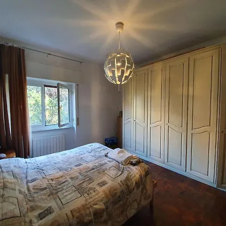 Appartement Appealing In With Sauna Gênes