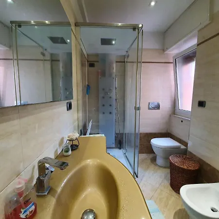 Appealing In With Sauna Genoa
