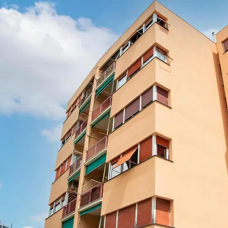 Appealing In With Sauna Apartment *